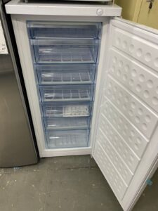 Congelador-Vertical-182-Lts-6-Cajones-Blanco-Maigas-4