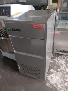 Fabricadora-de-Hielo-50-kgdia-Maigas-4
