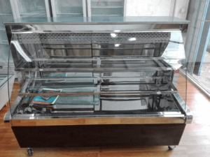 Meson Refrigerado Curvo 1,5mt Negro sin Bodega - Cousiño 4