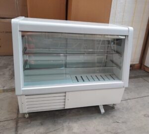 Meson Refrigerado Recto 1,2 mt - GyT 5
