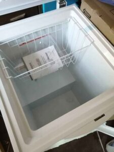 Congeladora. 100 Lts TD Dual 1C - Bozzo 8