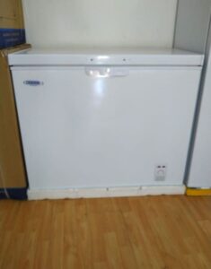 Congeladora. 230 Lts TD Dual 1C - Bozzo 6