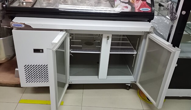 Meson Refrigerado De Trabajo 120Cm Frio Estatico - Bozzo 5