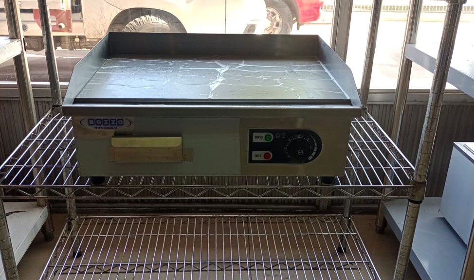 Plancha Churrasquera Electrica Sobremesa Lisa 55X45X23Cm - Bozzo 23