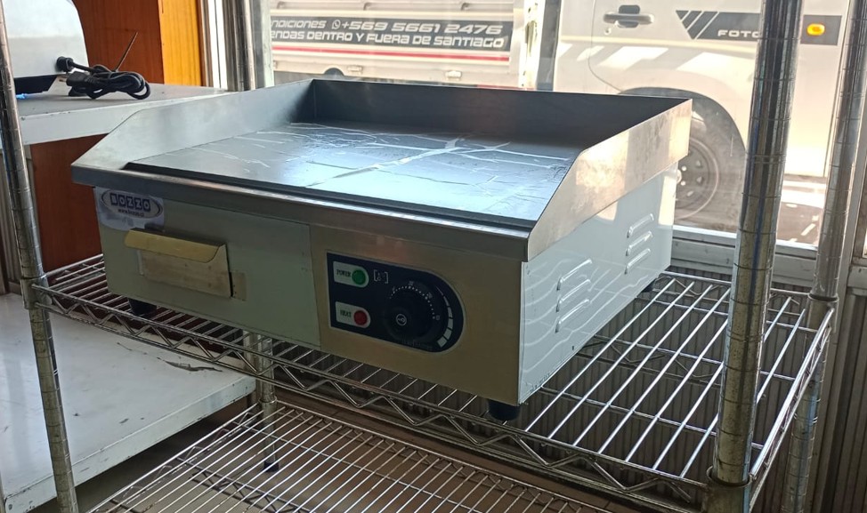 Plancha Churrasquera Electrica Sobremesa Lisa 55X45X23Cm - Bozzo 26