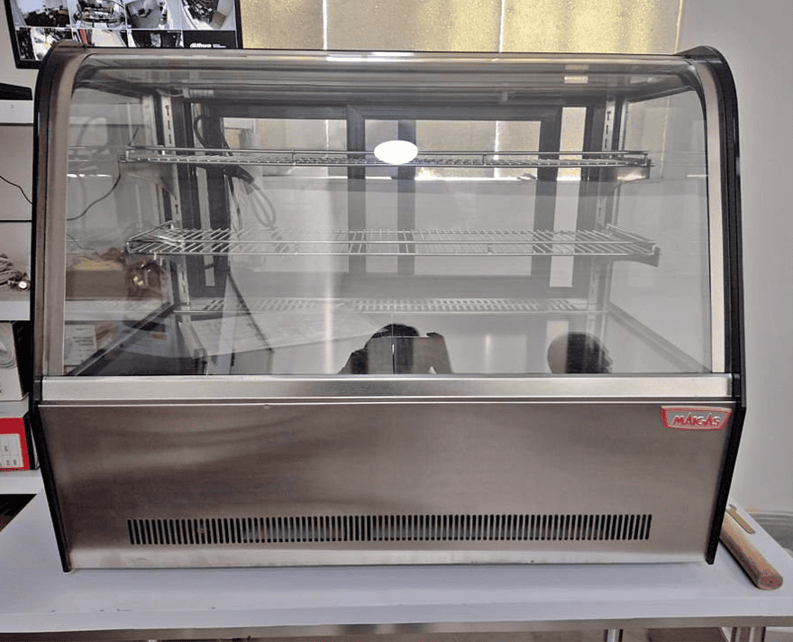 Vitrina Pastelera Sobremesa 160 Lts - Maigas 6