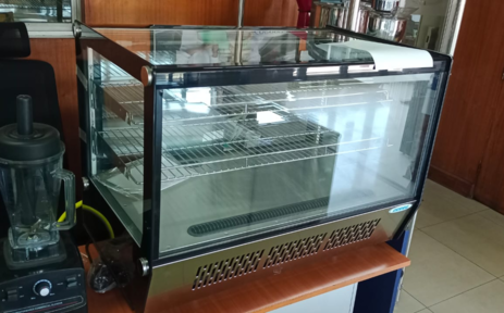 Vitrina Pastelera Sobremesa 160 Lts Negra - Bozzo 5