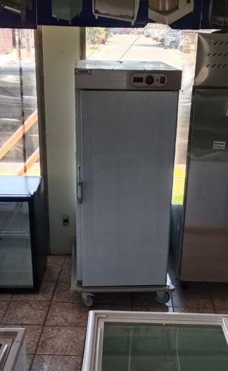 Carro Mantenedor de Alimentos 10 Niveles (20 Bandejas) - Bozzo 8