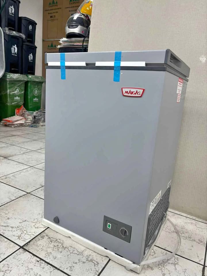 Congeladora. 100 Lts TD 1C Gris - Maigas 12